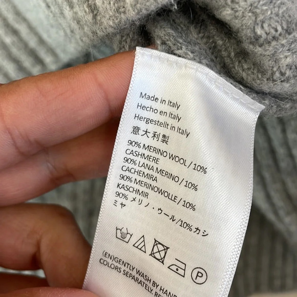 Revive Cashmere turtleneck sweater - Picture 5 of 6